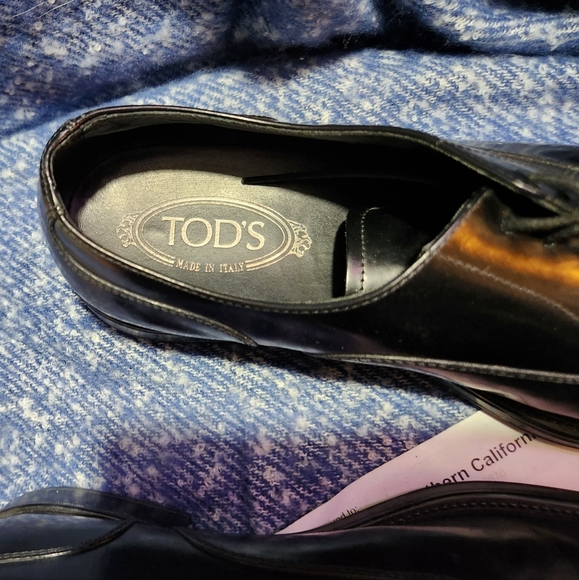 Mens size 10 Tod\'s dress shoes COA main image 12